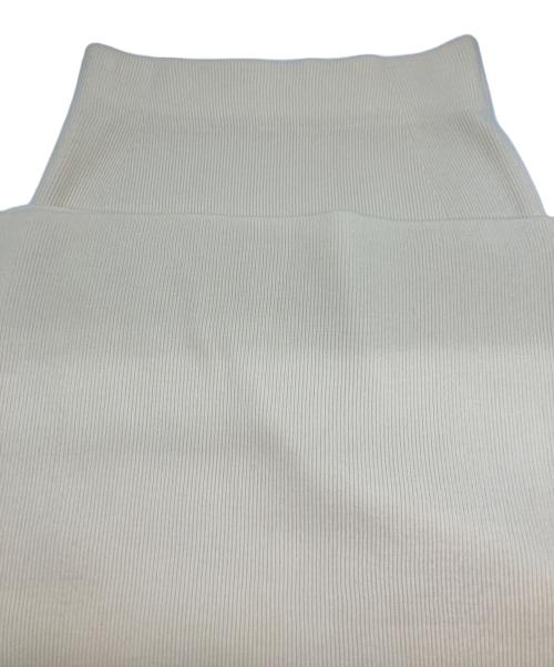 theory luxe（セオリーリュクス）theory luxe (セオリーリュクス) ロングニットスカート オフホワイト サイズ:38の古着・服飾アイテム