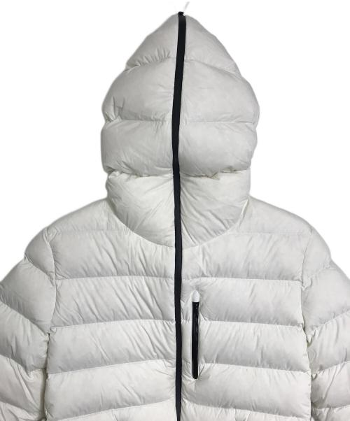 MONCLER（モンクレール）MONCLER (モンクレール) HERBE エルベ ダウンジャケット　フードジャケット ホワイト サイズ:1の古着・服飾アイテム