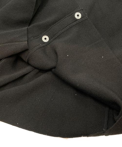 M-PREMIER（エムプルミエ）M-PREMIER (エムプルミエ) ドットボタンギャザースリーブカーディガン ブラック サイズ:38の古着・服飾アイテム