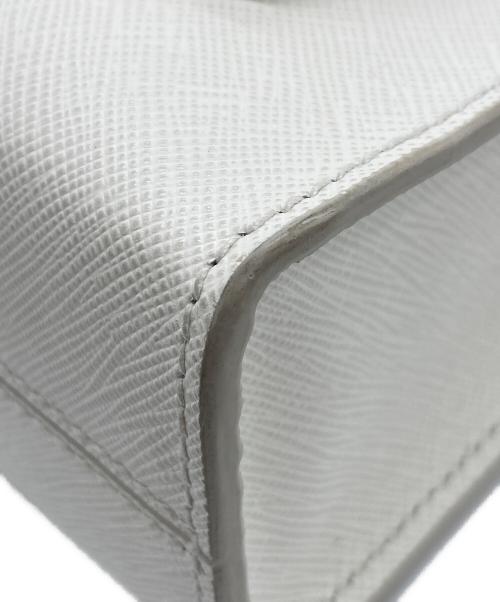 PRADA（プラダ）PRADA (プラダ) 2WAYショルダーバッグ ホワイトの古着・服飾アイテム