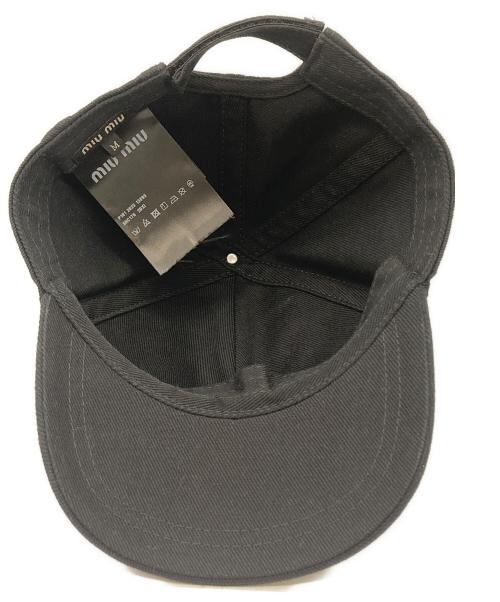 MIU MIU（ミュウミュウ）MIU MIU (ミュウミュウ) ドリル ベースボールキャップ ブラックの古着・服飾アイテム