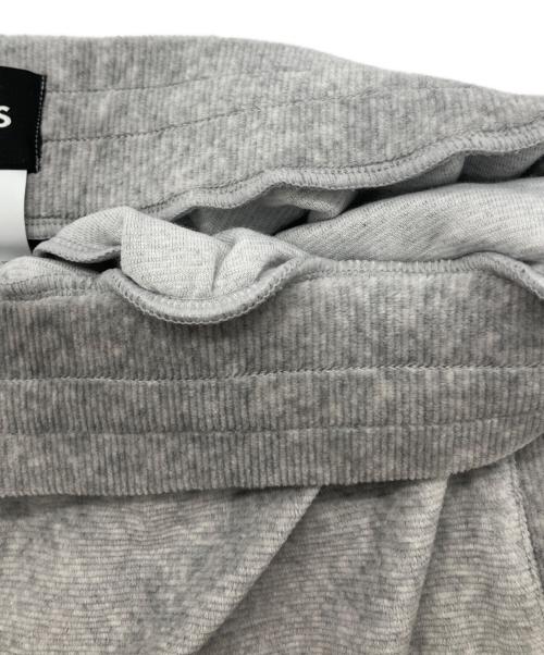 BOSS（ボス）BOSS (ボス) スウェットパーカーセットアップ グレー サイズ:Ⅿ 未使用品の古着・服飾アイテム