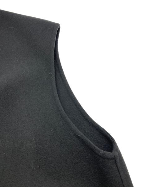 UNITED ARROWS（ユナイテッドアローズ）UNITED ARROWS (ユナイテッドアローズ) UBCMD リバー ノーカラーベスト グレー サイズ:38の古着・服飾アイテム