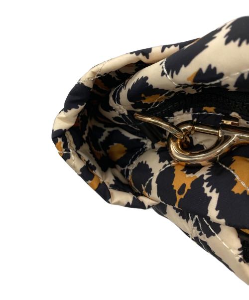 MARC JACOBS（マークジェイコブズ）MARC JACOBS (マークジェイコブズ) SMALL WEEKENDER SHOPPER BAG ベージュ 未使用品の古着・服飾アイテム