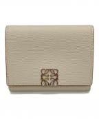 LOEWEロエベ）の古着「アナグラム スクエア コインカードホルダー」｜ベージュ