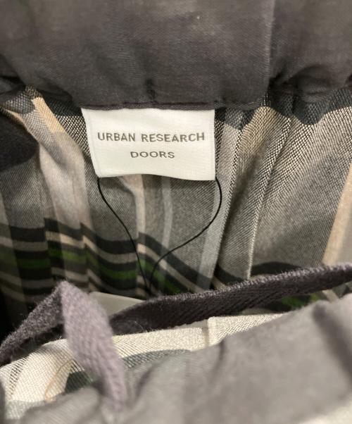 URBAN RESEARCH DOORS（アーバンリサーチドアーズ）URBAN RESEARCH DOORS (アーバンリサーチドアーズ) チェックプリーツスカート グレー×グリーン サイズ:М 未使用品の古着・服飾アイテム