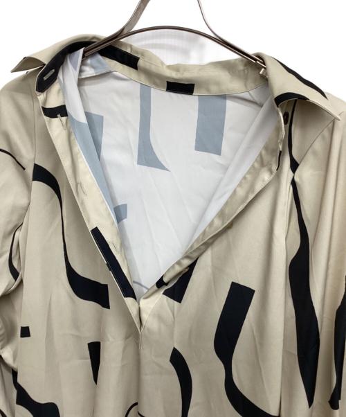 Adam et Rope（アダム エ ロペ）Adam et Rope (アダム エ ロペ) アートプリントシャツワンピース ベージュ サイズ:Freeの古着・服飾アイテム