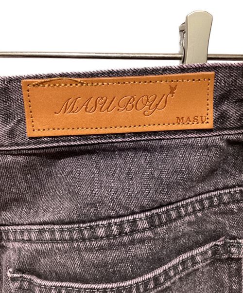 masu（エムエーエスユー）masu (エムエーエスユー) 24AW BOYS STARDUST BAGGY JEANS ブラックピンク サイズ:44の古着・服飾アイテム