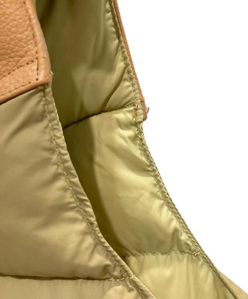 Cape HEIGHTS（ケープハイツ）Cape HEIGHTS (ケープハイツ) レザー切替ダウンベスト ベージュ サイズ:Ｓの古着・服飾アイテム