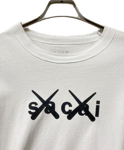 sacai（サカイ）sacai (サカイ) KAWS (カウズ) Flock Print Long Sleeve T-Shirt ホワイト サイズ:3の古着・服飾アイテム