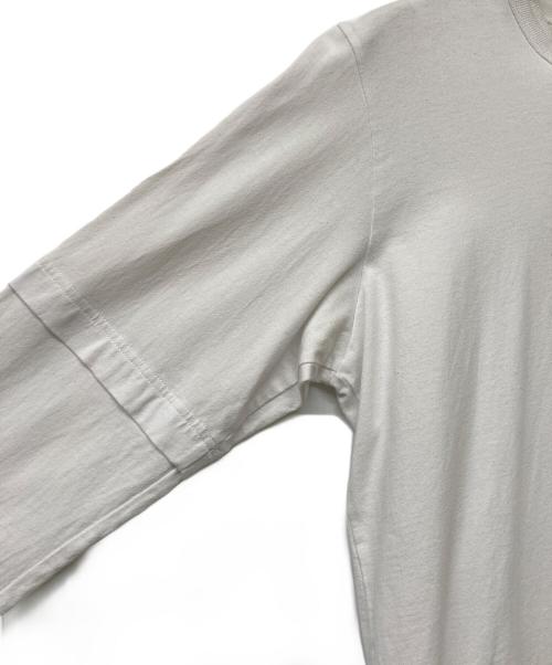 sacai（サカイ）sacai (サカイ) KAWS (カウズ) Flock Print Long Sleeve T-Shirt ホワイト サイズ:3の古着・服飾アイテム