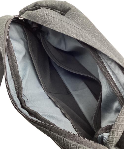 NIID（ニード）NIID (ニード) Radiant R0 Plus/ラディアント　アール0　プラス ブラックの古着・服飾アイテム