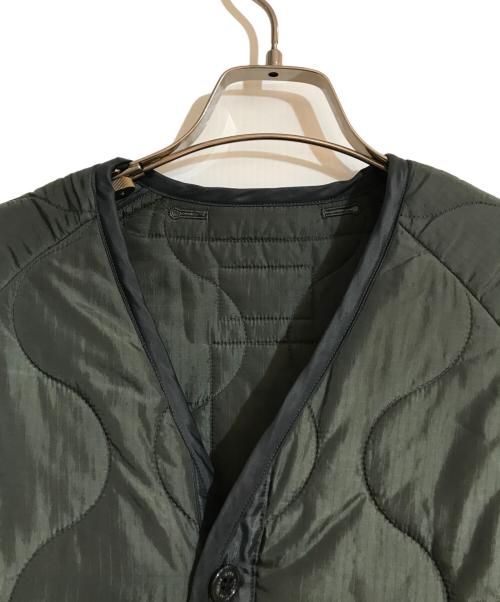 HYKE（ハイク）HYKE (ハイク) QUILTED LINER COAT/キルティングライナーコート カーキ サイズ:Mの古着・服飾アイテム