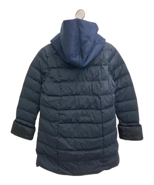 YOSOOU（ヨソオウ）YOSOOU (ヨソオウ) フェイクムートンダウンコート ネイビー サイズ:3 未使用品の古着・服飾アイテム