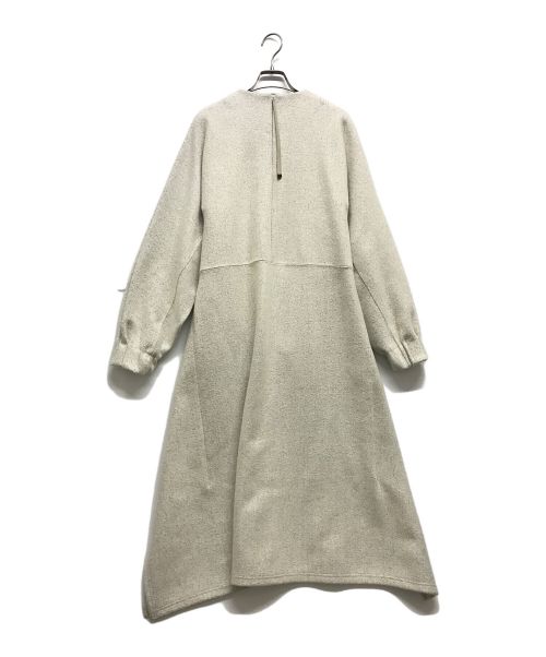 HYKE（ハイク）HYKE (ハイク) クルーネックスクエアドレス ホワイト サイズ:1の古着・服飾アイテム