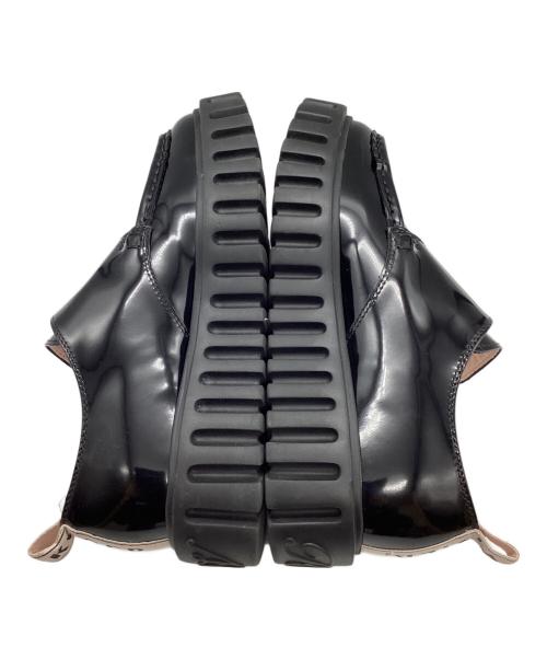 Roger Vivier（ロジェ ヴィヴィエ）Roger Vivier (ロジェ ヴィヴィエ) ストラスバックル パテント ローファー ブラック サイズ:38の古着・服飾アイテム