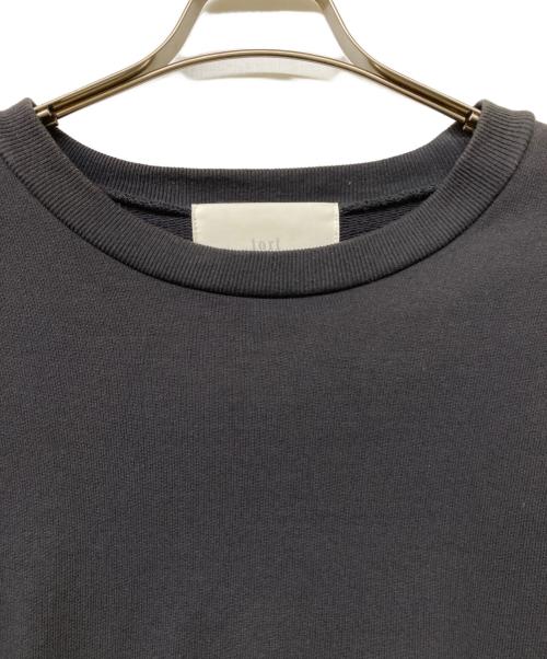 IORI（イオリ）IORI (イオリ) Crew Sweat Shirt チャコールグレー サイズ:3の古着・服飾アイテム