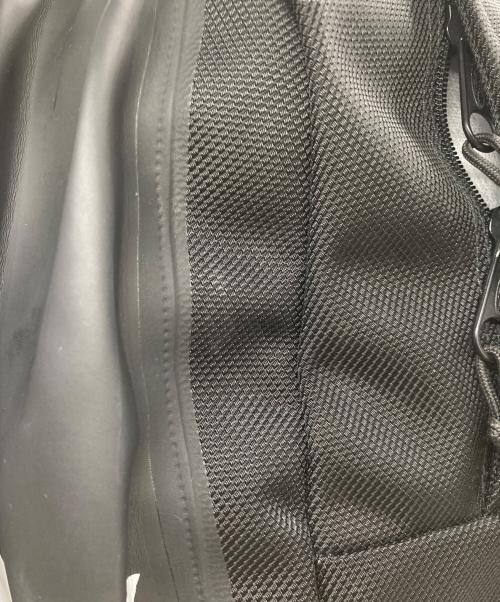 EASTPAK（イーストパック）EASTPAK (イーストパック) A-COLD-WALL (ア・コールド・ウォール) リュック ブラックの古着・服飾アイテム