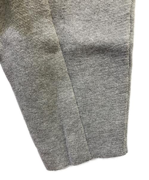 UN3D.（アンスリード）UN3D. (アンスリード) コクーンスリーブデザインニット グレー サイズ:Fの古着・服飾アイテム