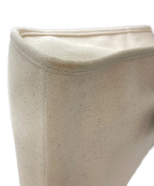 HER LIP TO（ハーリップトゥ）HER LIP TO (ハーリップトゥ) Trois Logo Basic トートバッグ ベージュの古着・服飾アイテム