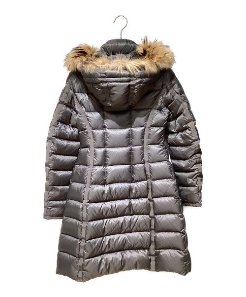 MONCLER（モンクレール）MONCLER (モンクレール) HERMIFUR ダウンコート グレーの古着・服飾アイテム