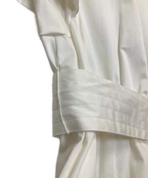 OBLI（オブリ）OBLI (オブリ) ステッチスリーブペンシルワンピース ホワイト サイズ:FREE 未使用品の古着・服飾アイテム