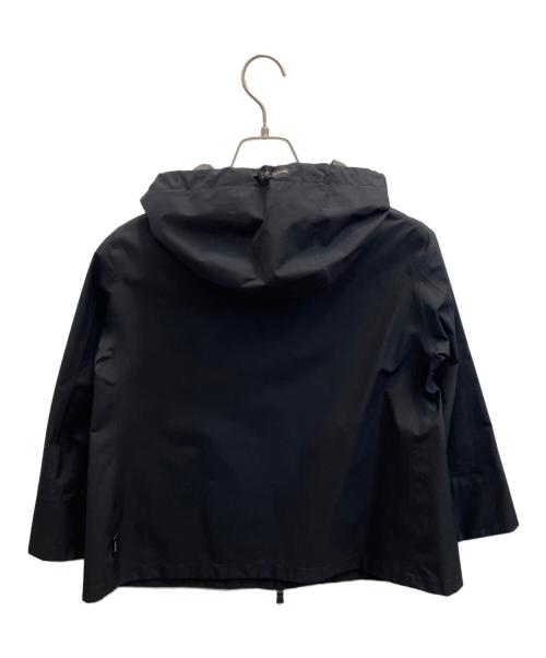 HERNO（ヘルノ）HERNO (ヘルノ) ラミナーケープコート ブラック サイズ:38の古着・服飾アイテム