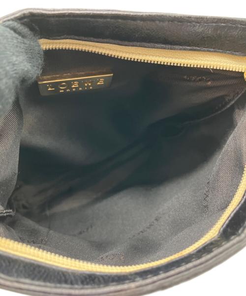 LOEWE（ロエベ）LOEWE (ロエベ) アナグラムレザーミニサコッシュ ブラックの古着・服飾アイテム