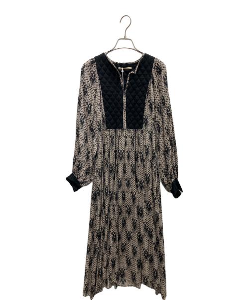 ne quittez pas（ヌキテパ）ne quittez pas (ヌキテパ) モダールサテンエスニックプリントキルトドレス グレージュ サイズ:Freeの古着・服飾アイテム