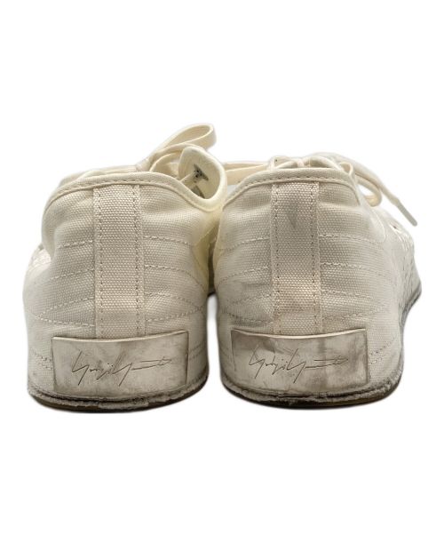 Y-3（ワイスリー）Y-3 (ワイスリー) NIZZA LOW ホワイト サイズ:27.5の古着・服飾アイテム