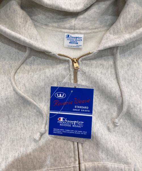 Champion REVERSE WEAVE（チャンピオン リバース ウィーブ）Champion REVERSE WEAVE (チャンピオン リバース ウィーブ) リバースウィーブパーカー　C3-Y134 グレー サイズ:M 未使用品の古着・服飾アイテム