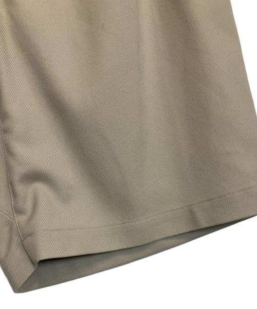 Graphpaper（グラフペーパー）Graphpaper (グラフペーパー) Stretch Kersey Wide Chef Shorts ベージュ サイズ:Freeの古着・服飾アイテム