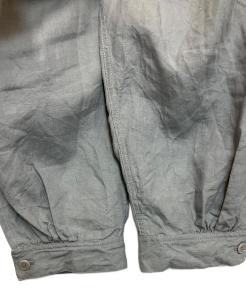 HED MEYNER（ヘドメイナー）HED MEYNER (ヘドメイナー) CUFFED TROUSERS グレー サイズ:Mの古着・服飾アイテム