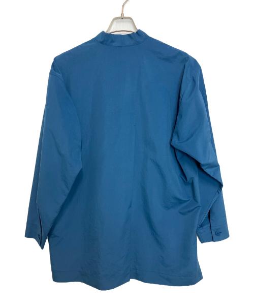 HOMME PLISSE ISSEY MIYAKE（オム プリッセ イッセイ ミヤケ）HOMME PLISSE ISSEY MIYAKE (オム プリッセ イッセイ ミヤケ) PACKABLE SHIRT ブルー サイズ:3の古着・服飾アイテム