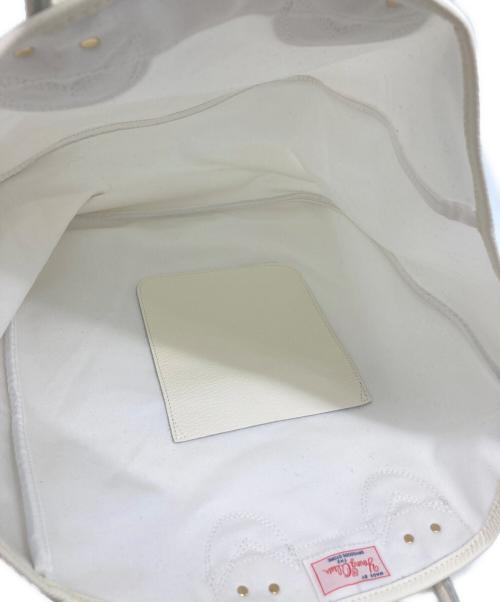 YOUNG & OLSEN The DRYGOODS STORE（ヤングアンドオルセン ザ ドライグッズストア）YOUNG & OLSEN The DRYGOODS STORE (ヤングアンドオルセン ザ ドライグッズストア) キャンバストートバッグ ホワイトの古着・服飾アイテム