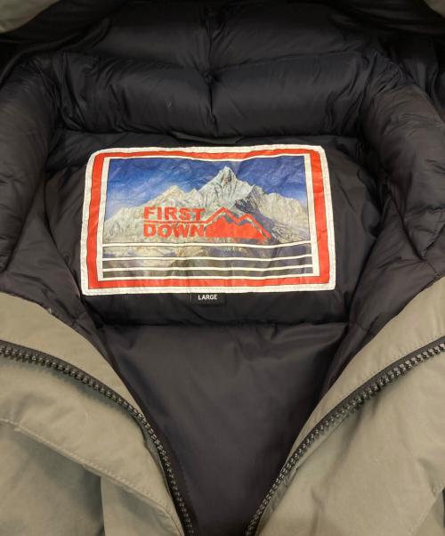 FIRST DOWN（ファーストダウン）FIRST DOWN (ファーストダウン) ダウンジャケット カーキ サイズ:Lの古着・服飾アイテム