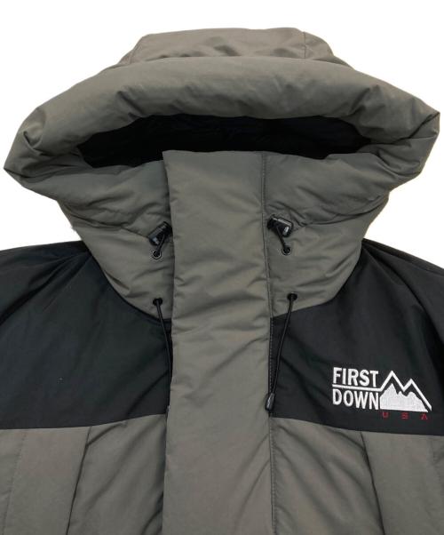 FIRST DOWN（ファーストダウン）FIRST DOWN (ファーストダウン) ダウンジャケット カーキ サイズ:Lの古着・服飾アイテム