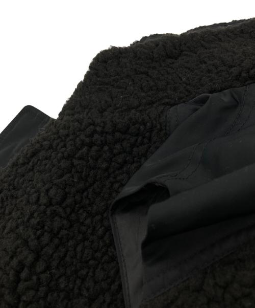 SUM1 STYLE（スミスタイル）SUM1 STYLE (スミスタイル) ボアベスト付き馬刺しゅうコート ブラック サイズ:FREEの古着・服飾アイテム