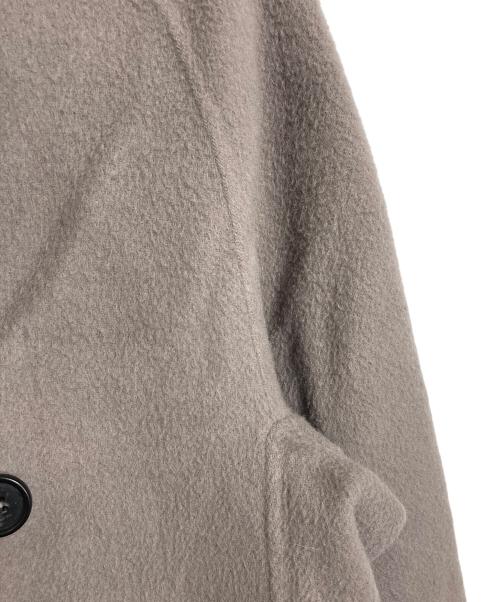 ROPE（ロペ）ROPE (ロペ) リバーショートビーバーダブルボタンコート　ショートコート　ウールコート　アウター グレージュ サイズ:38の古着・服飾アイテム