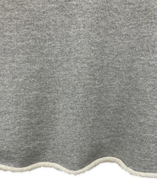 EVERYDAY I LIKE.（エヴリデイ アイ ライク）EVERYDAY I LIKE. (エヴリデイ アイ ライク) Cropped スウェット プルオーバー グレー サイズ:Freeの古着・服飾アイテム