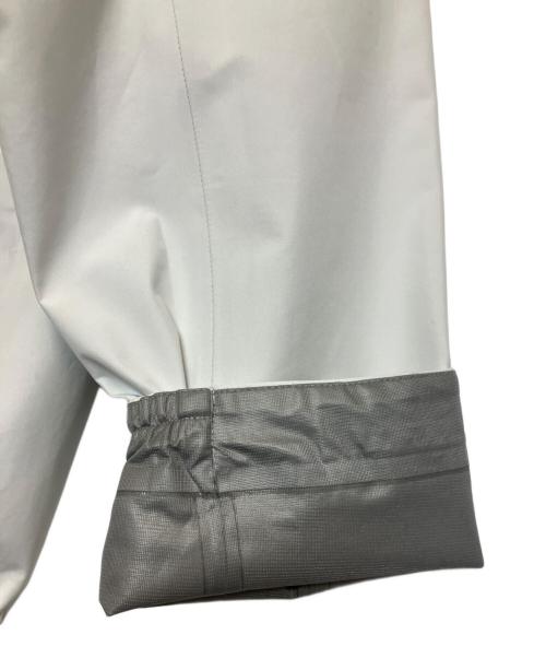 THE NORTH FACE（ザ ノース フェイス）THE NORTH FACE (ザ ノース フェイス) Undyed GTX Jacket ホワイト サイズ:Lの古着・服飾アイテム