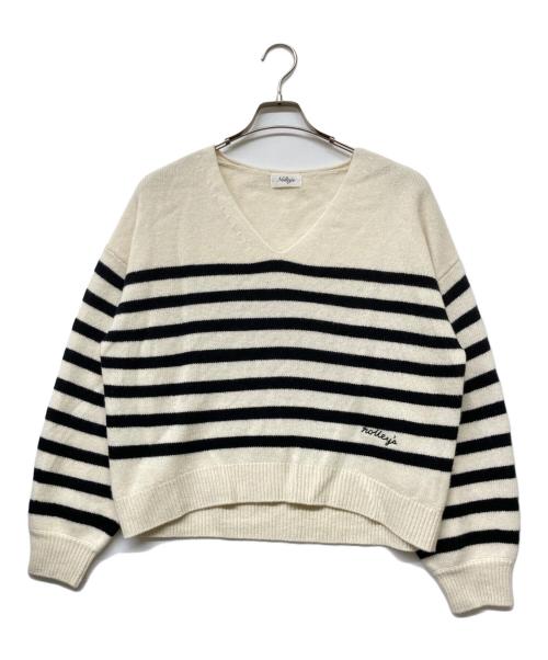 NOLLEY'S（ノーリーズ）NOLLEY'S (ノーリーズ) ロゴ刺繍入りVネックプルオーバーニット ホワイト サイズ:SIZE 38の古着・服飾アイテム