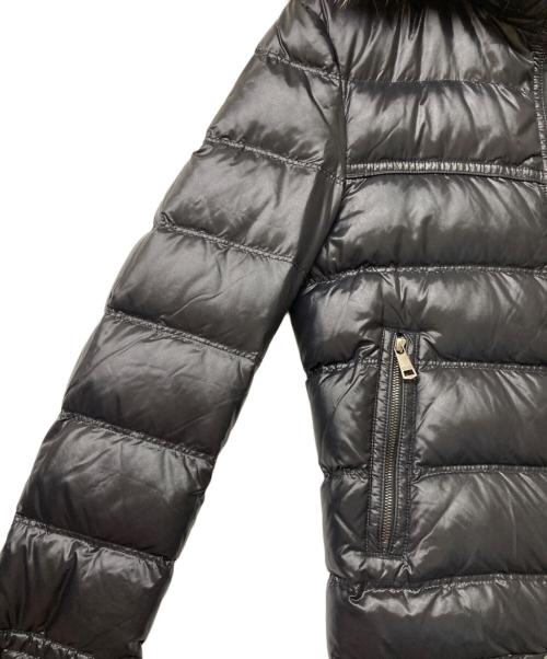 BURBERRY BLACK LABEL（バーバリーブラックレーベル）BURBERRY BLACK LABEL (バーバリーブラックレーベル) 裏地チェックシルバーフォックスファーダウンジャケット ブラック サイズ:Lの古着・服飾アイテム