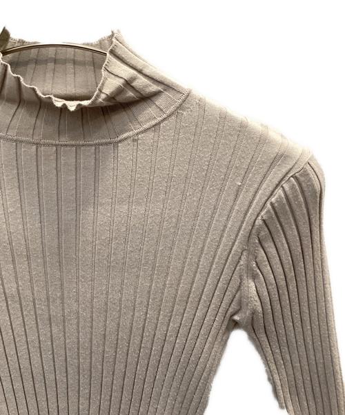 SOEJU（ソージュ）SOEJU (ソージュ) ワイドリブタートルネックニット ベージュ サイズ:Ｓの古着・服飾アイテム