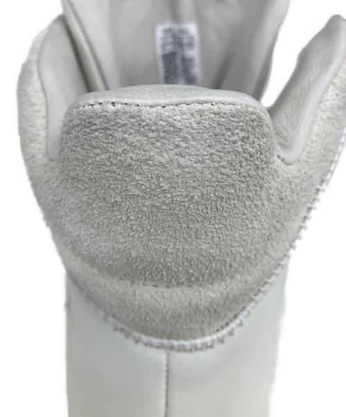 Y-3（ワイスリー）Y-3 (ワイスリー) adidas (アディダス) GSG9　ハイカットスニーカー ホワイト サイズ:UK9の古着・服飾アイテム