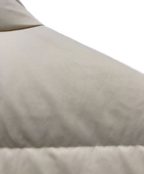 MM6 Maison Margiela（エムエムシックスメゾンマルジェラ）MM6 Maison Margiela (エムエムシックス メゾンマルジェラ) ダウンベスト/S62FB0054/S54882 アイボリー サイズ:Sの古着・服飾アイテム