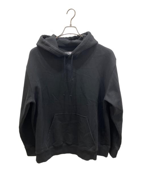 MM6 Maison Margiela（エムエムシックスメゾンマルジェラ）MM6 Maison Margiela (エムエムシックスメゾンマルジェラ) ロゴ刺繍フーディ ブラック サイズ:Mの古着・服飾アイテム