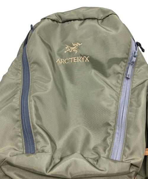 ARC'TERYX（アークテリクス）ARC'TERYX (アークテリクス) BEAMS BOY (ビームスボーイ) 別注 MANTIS 26 BACKPACK カーキの古着・服飾アイテム