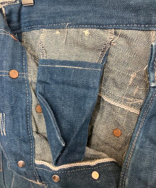 LEVI'S RED（リーバイス レッド）LEVI'S RED (リーバイス レッド) ダイヤモンドレッグ ほつれ加工デニムパンツ インディゴ サイズ:XSの古着・服飾アイテム
