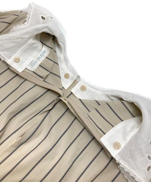 Jane Marple（ジェーンマープル）Jane Marple (ジェーンマープル) カットワークレースカラー付半袖ストライプワンピース ベージュ サイズ:Mの古着・服飾アイテム